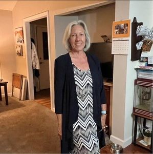 Meet your Posher, Suzanne